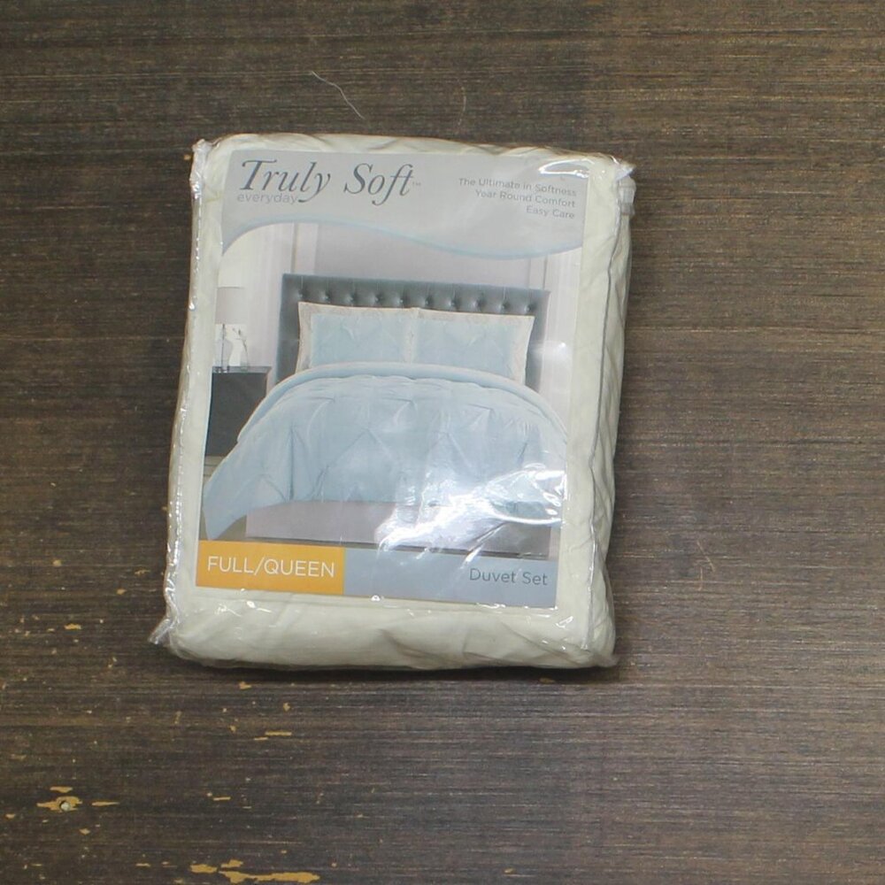 NEW Truly Soft Pleated Duvet Set 3-Piece 72236640034 Ivory Off White Full/Queen